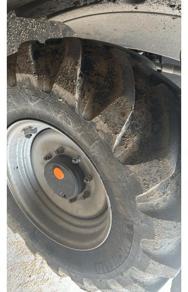 KRAMER KT407 - Manipulador telescópico: foto 4 KRAMER KT407 - Manipulador telescópico: foto 4