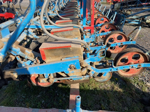 MONOSEM BR 12R - Sembradora de precisión: foto 3 MONOSEM BR 12R - Sembradora de precisión: foto 3