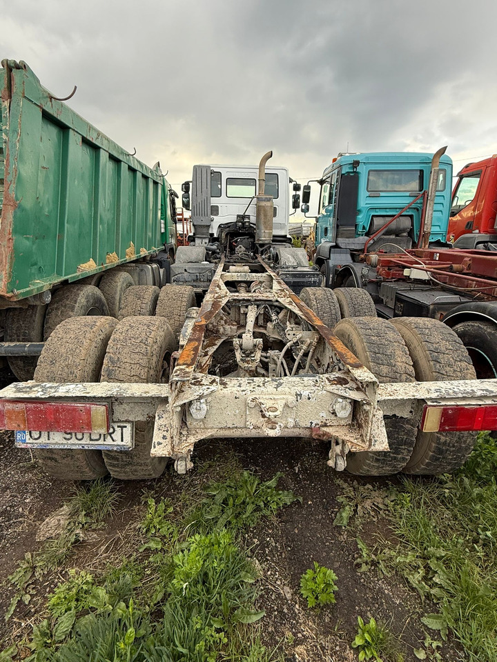 IVECO TRAKKER CHASSIS - Camión chasis: foto 4 IVECO TRAKKER CHASSIS - Camión chasis: foto 4