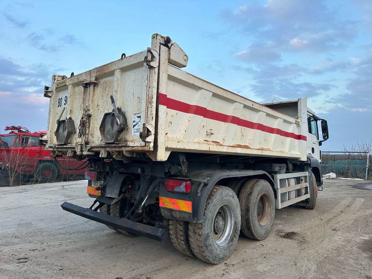 MAN TGS 24.440 Tipper - Camión volquete: foto 4 MAN TGS 24.440 Tipper - Camión volquete: foto 4