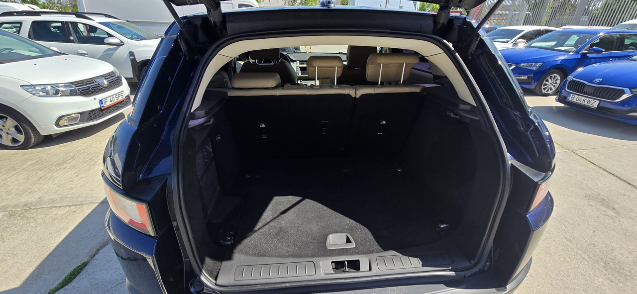 SUV/ Todoterreno Range Rover Evoque: foto 12