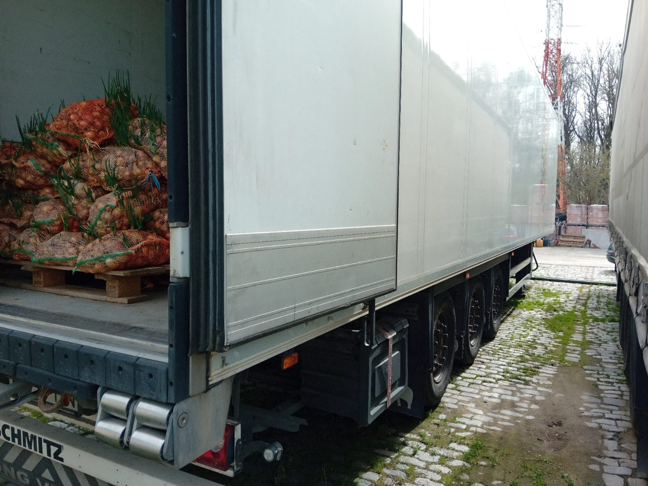 Schmitz Cargobull SCB S3B Refrigerated Semi-trailer - Semirremolque frigorífico: foto 4 Schmitz Cargobull SCB S3B Refrigerated Semi-trailer - Semirremolque frigorífico: foto 4