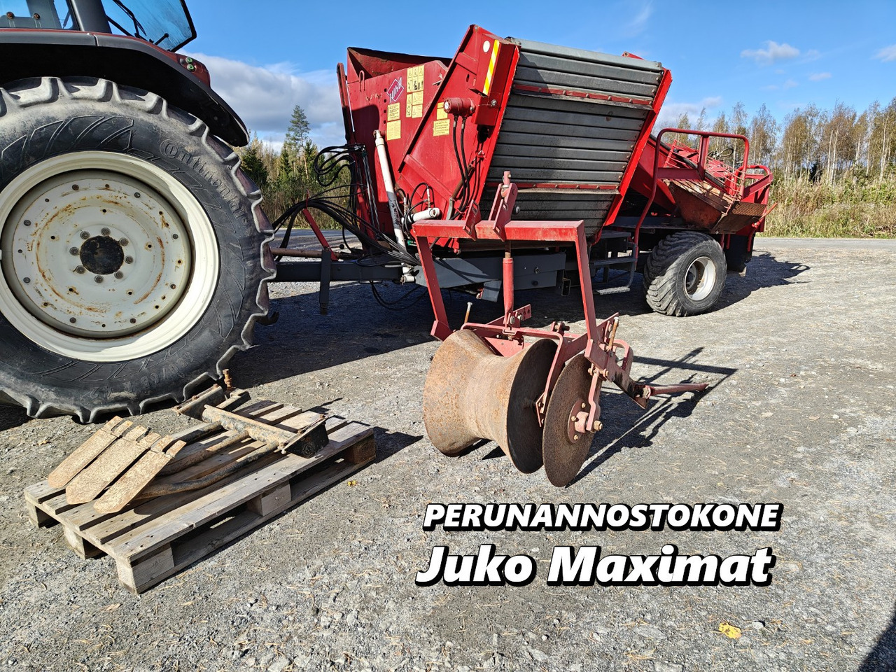 Juko Maximat perunan tai sipulin nostokone Katso video! - Arrancadora de patatas: foto 1 Juko Maximat perunan tai sipulin nostokone Katso video! - Arrancadora de patatas: foto 1