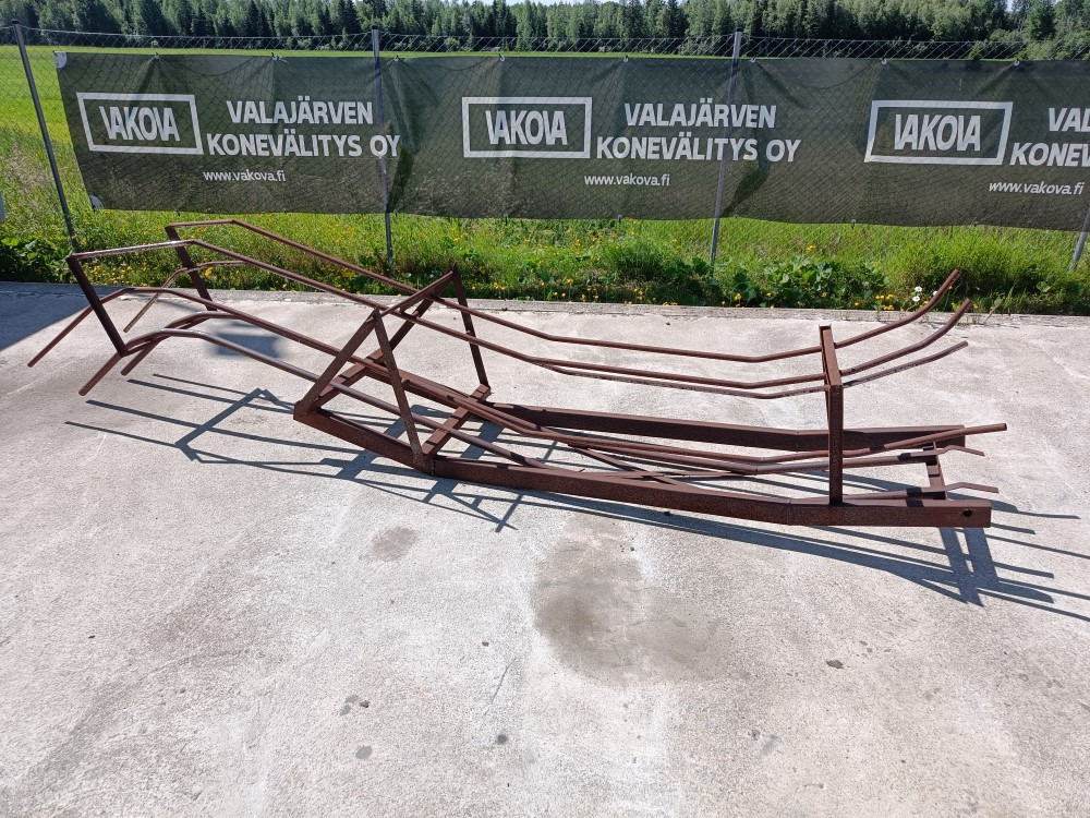 Paalirata John Deere 332 paalaimesta  - Empacadora de pacas cuadradas: foto 1 Paalirata John Deere 332 paalaimesta  - Empacadora de pacas cuadradas: foto 1