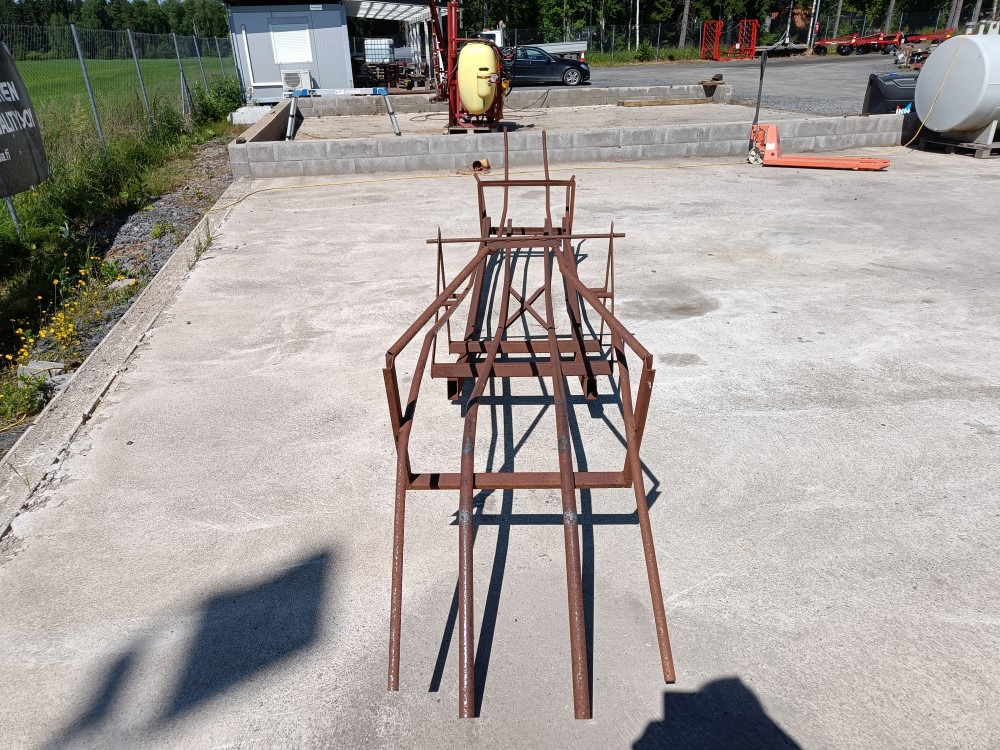 Paalirata John Deere 332 paalaimesta  - Empacadora de pacas cuadradas: foto 3 Paalirata John Deere 332 paalaimesta  - Empacadora de pacas cuadradas: foto 3