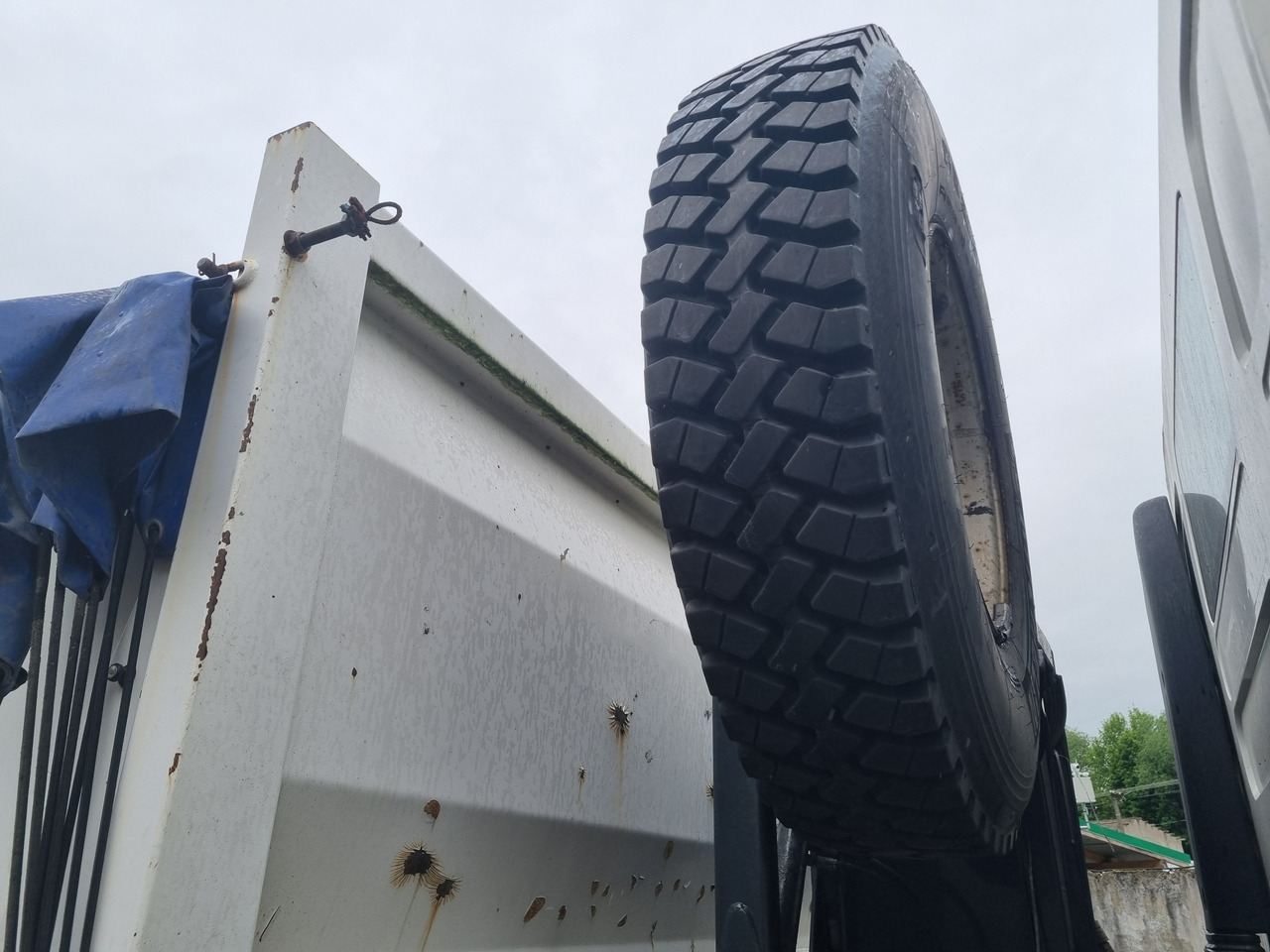 Camión volquete RENAULT KERAX 32.460 6x6 S1 sklápač EURO5: foto 18