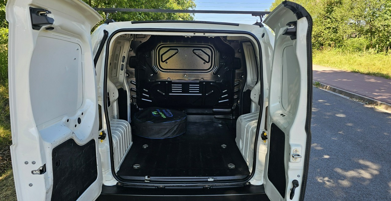 Furgón Fiat Fiorino boczne drzwi*klima*krajówka *LPG *2019/2020: foto 14