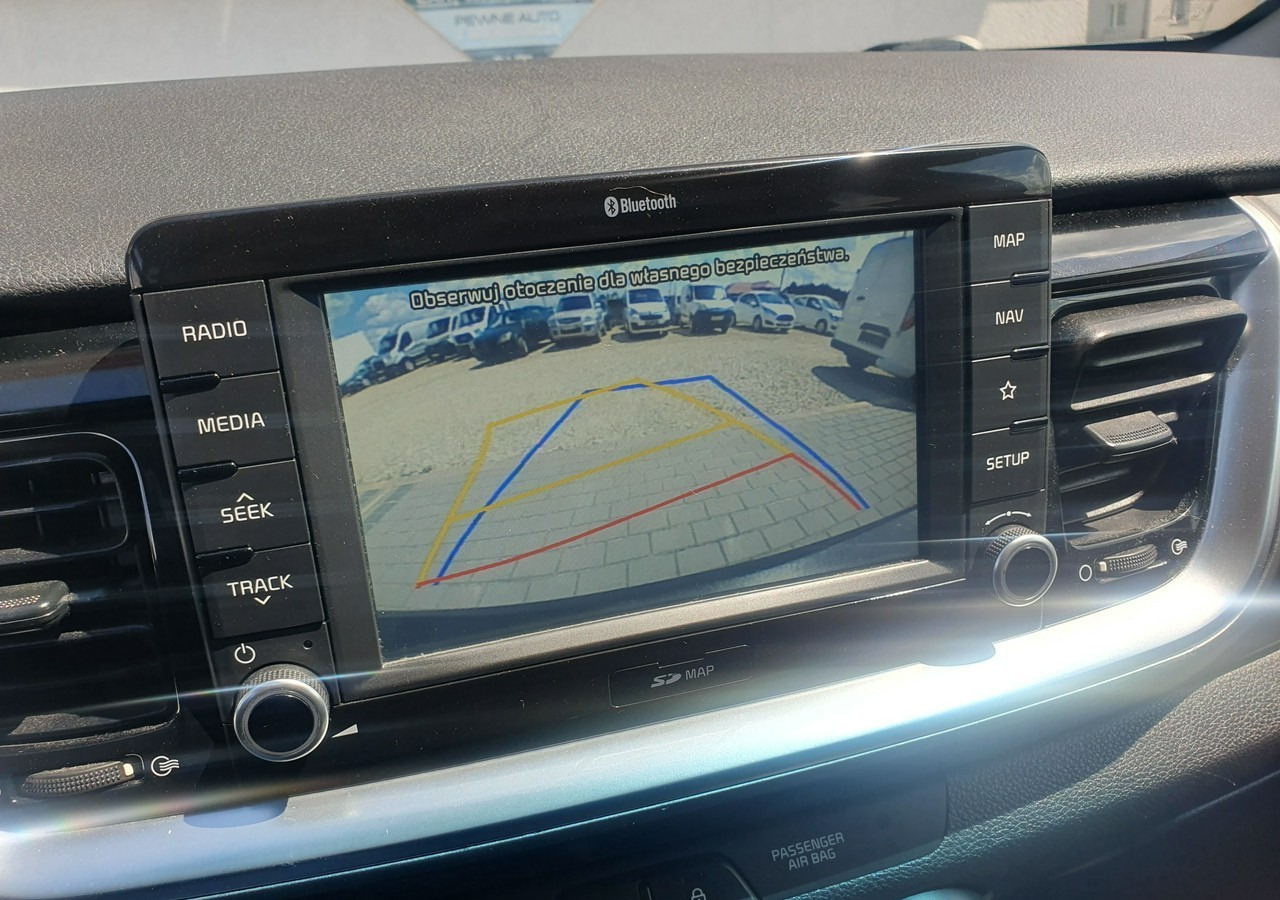 Hatchback Kia Stonic bogate wyposażenie *: foto 17