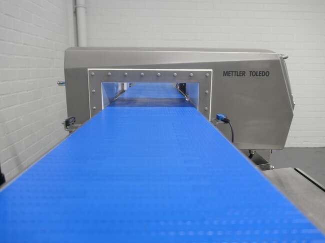 Mettler Toledo metal detector Profile - Maquinaria de alimentación: foto 5 Mettler Toledo metal detector Profile - Maquinaria de alimentación: foto 5