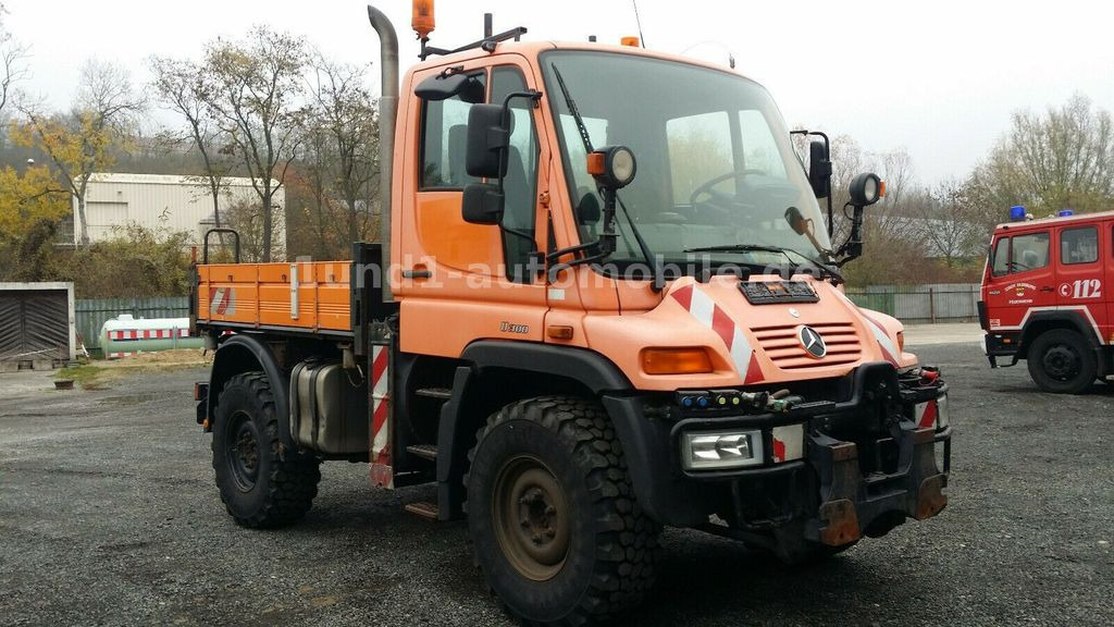 Mercedes-Benz Unimog U 300 Kipper Zugmaschine Kommunalhydraulik U 500 400 U 300 Kipper Zugmaschine Kommunalhydraulik U 500 400 - Vehículo municipal: foto 2 Mercedes-Benz Unimog U 300 Kipper Zugmaschine Kommunalhydraulik U 500 400 U 300 Kipper Zugmaschine Kommunalhydraulik U 500 400 - Vehículo municipal: foto 2