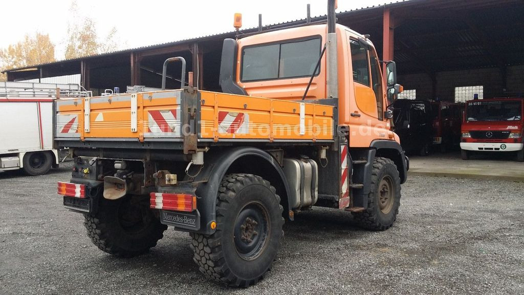 Unimog U 300 Kipper Zugmaschine Kommunalhydraulik U 500 400 U 300 Kipper Zugmaschine Kommunalhydraulik U 500 400 - Vehículo municipal: foto 5 Unimog U 300 Kipper Zugmaschine Kommunalhydraulik U 500 400 U 300 Kipper Zugmaschine Kommunalhydraulik U 500 400 - Vehículo municipal: foto 5