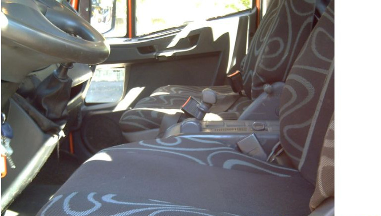 Iveco EUROCARGOeurocargo 120el22 - Camión caja abierta, Camión grúa: foto 5 Iveco EUROCARGOeurocargo 120el22 - Camión caja abierta, Camión grúa: foto 5