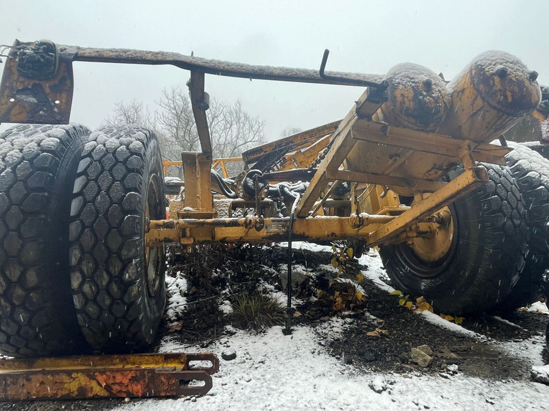 Liebherr 32K/35K/50K/63K axels + adapters TRA100KY1 /TRA120GY1 - Grúa torre: foto 2 Liebherr 32K/35K/50K/63K axels + adapters TRA100KY1 /TRA120GY1 - Grúa torre: foto 2