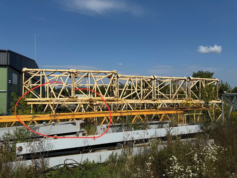 Liebherr 80HC 120HC 170HC towers + 120HC undercarriage - Grúa torre: foto 2 Liebherr 80HC 120HC 170HC towers + 120HC undercarriage - Grúa torre: foto 2