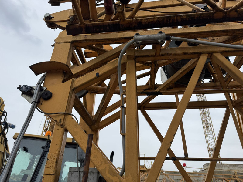 Liebherr 42K.1, 2008 yom - some Works needed - Maquinaria de construcción: foto 4 Liebherr 42K.1, 2008 yom - some Works needed - Maquinaria de construcción: foto 4