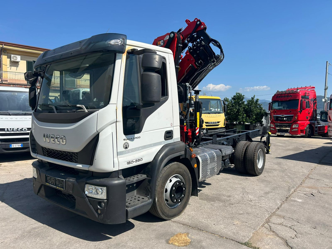 IVECO EUROCARGO 160-280 - Camión grúa, Camión grúa: foto 1 IVECO EUROCARGO 160-280 - Camión grúa, Camión grúa: foto 1