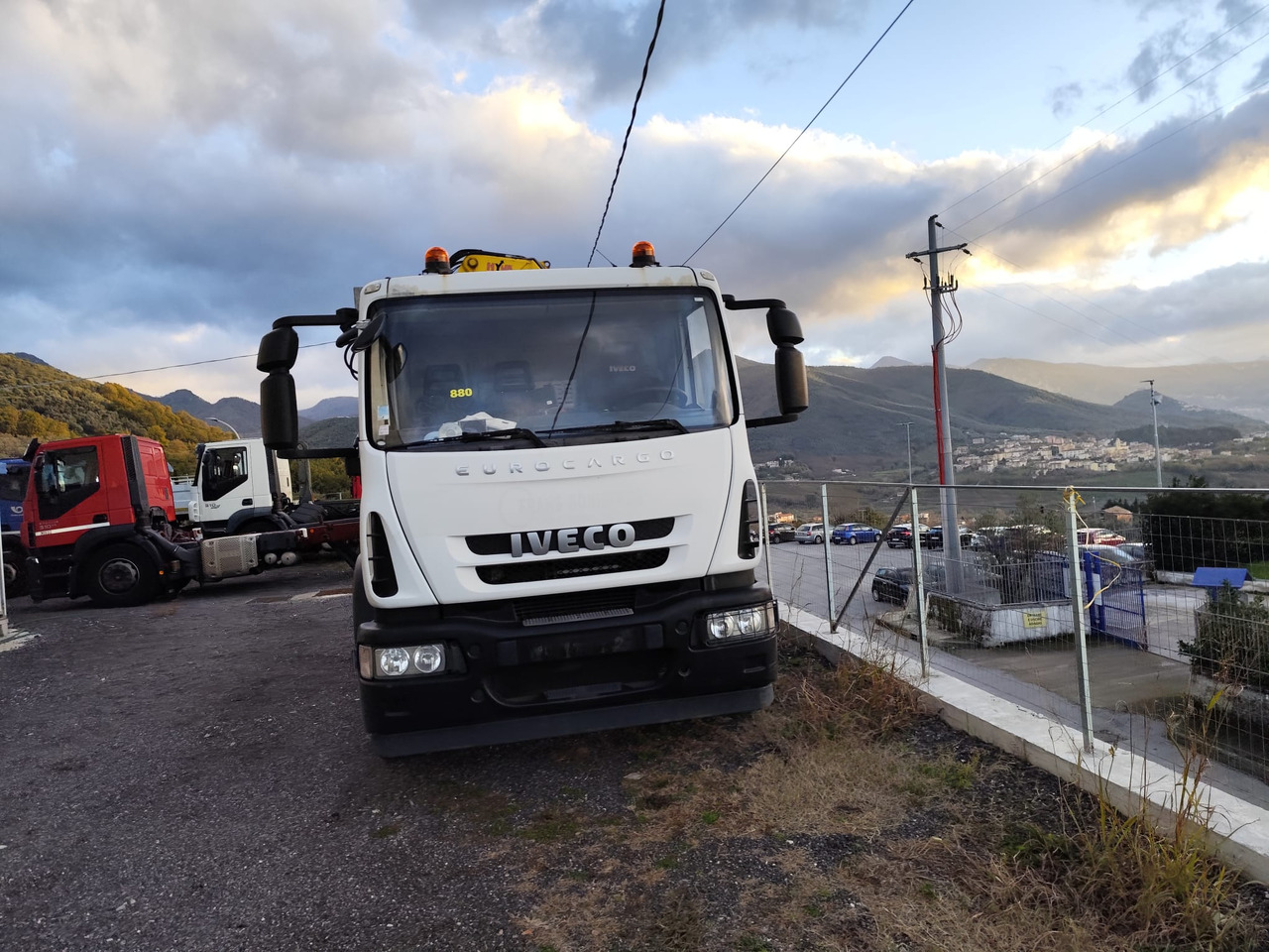 Camión grúa, Camión grúa IVECO EUROCARGO 180E25: foto 24 Camión grúa, Camión grúa IVECO EUROCARGO 180E25: foto 24