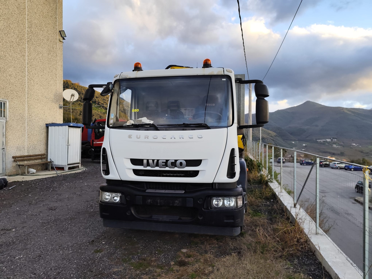 Camión grúa, Camión grúa IVECO EUROCARGO 180E25: foto 22 Camión grúa, Camión grúa IVECO EUROCARGO 180E25: foto 22