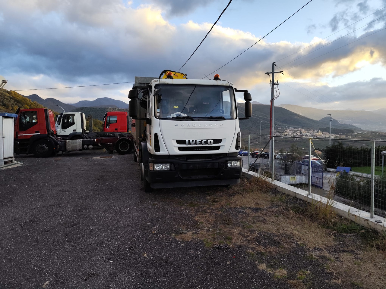 Camión grúa, Camión grúa IVECO EUROCARGO 180E25: foto 25 Camión grúa, Camión grúa IVECO EUROCARGO 180E25: foto 25