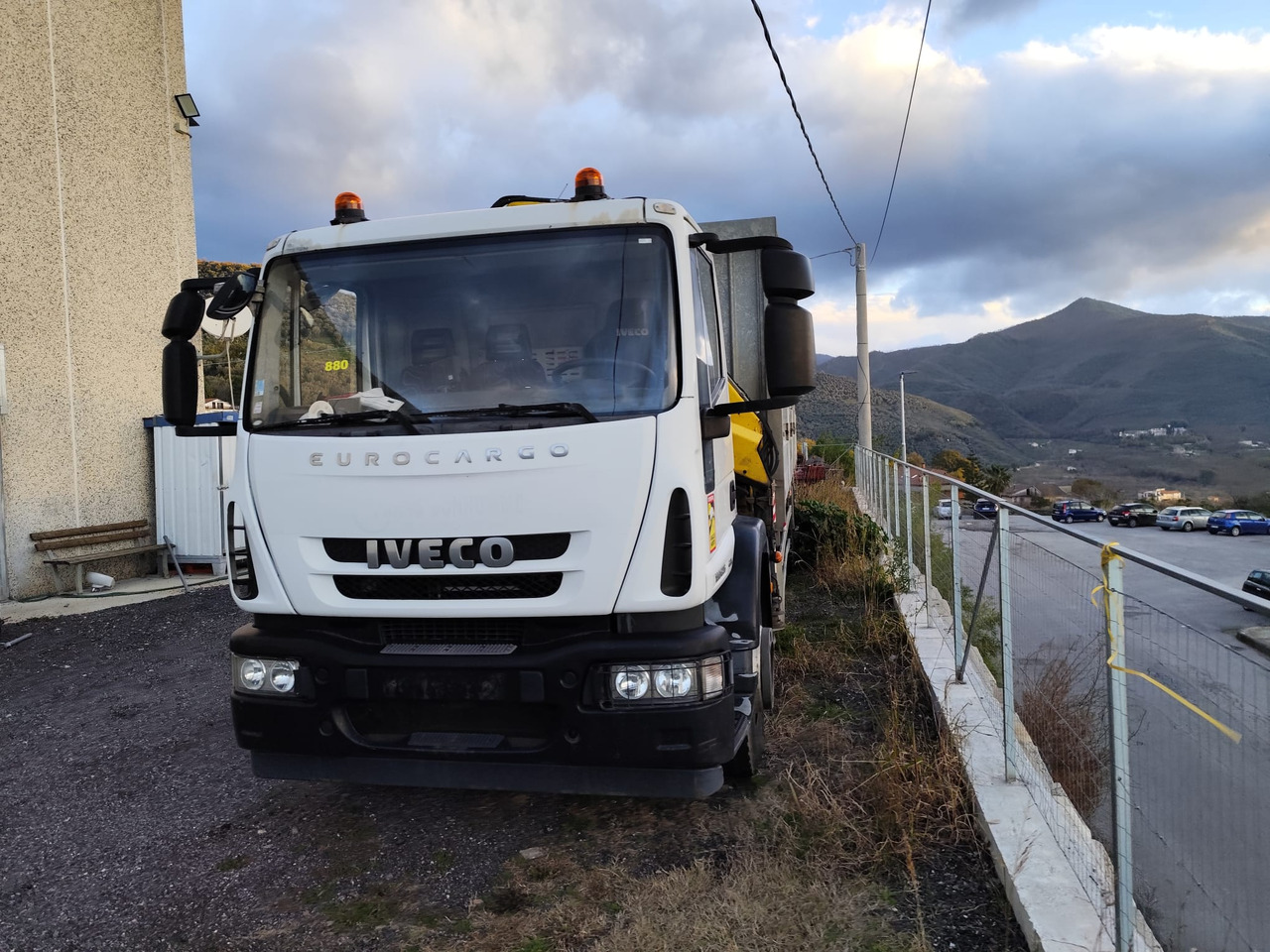 Camión grúa, Camión grúa IVECO EUROCARGO 180E25: foto 21 Camión grúa, Camión grúa IVECO EUROCARGO 180E25: foto 21