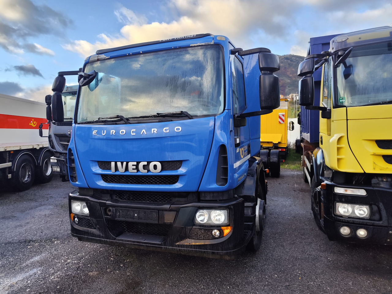 Camión chasis IVECO EUROCARGO 190EL28: foto 9