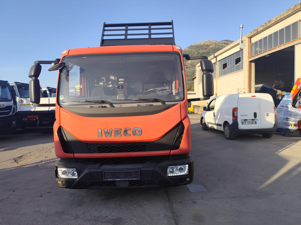 Camión grúa, Camión volquete IVECO EUROCARGO 80-190: foto 43