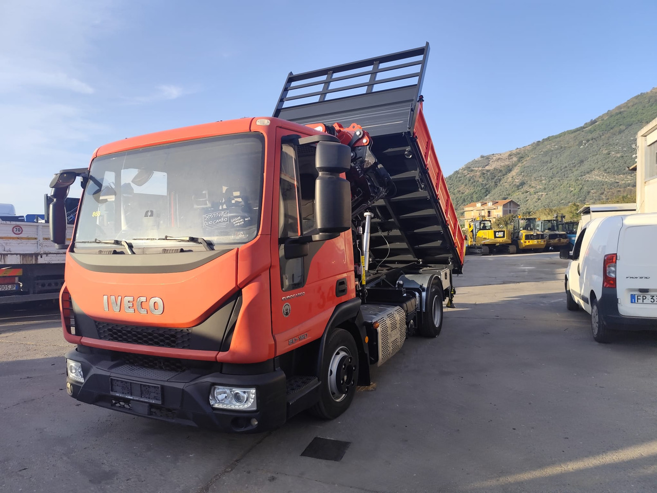 Camión grúa, Camión volquete IVECO EUROCARGO 80-190: foto 45