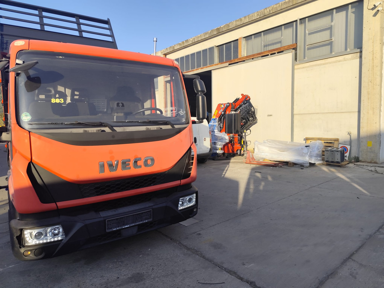 Camión grúa, Camión volquete IVECO EUROCARGO 80-190: foto 40
