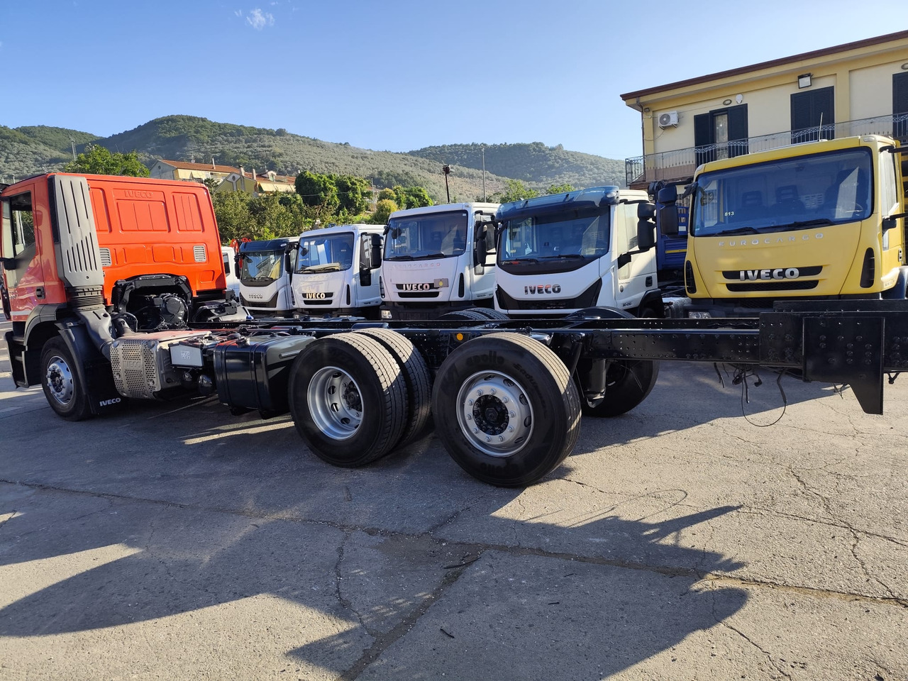 IVECO STRALIS 260S40 - Camión caja abierta: foto 4 IVECO STRALIS 260S40 - Camión caja abierta: foto 4