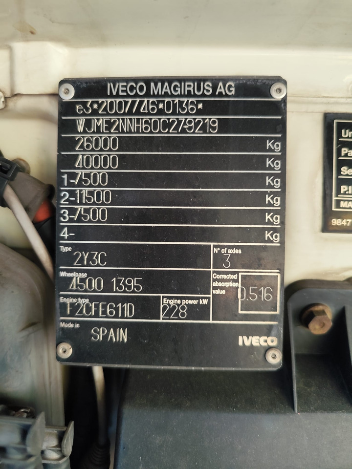 IVECO STRALIS AD 260S31 - Camión caja abierta: foto 4 IVECO STRALIS AD 260S31 - Camión caja abierta: foto 4