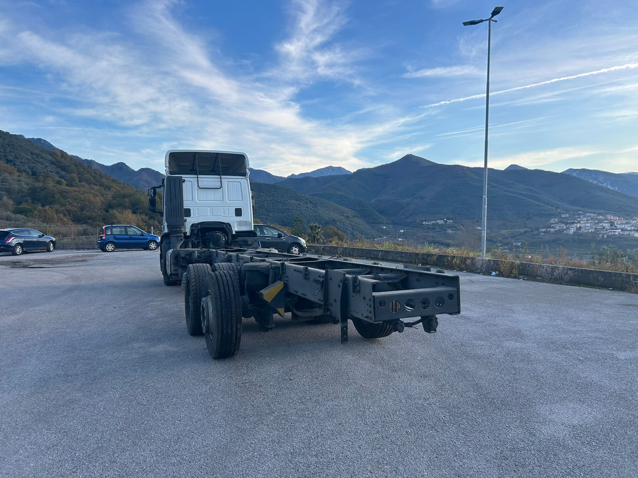 Camión chasis IVECO STRALIS AD 260S31 XP: foto 20