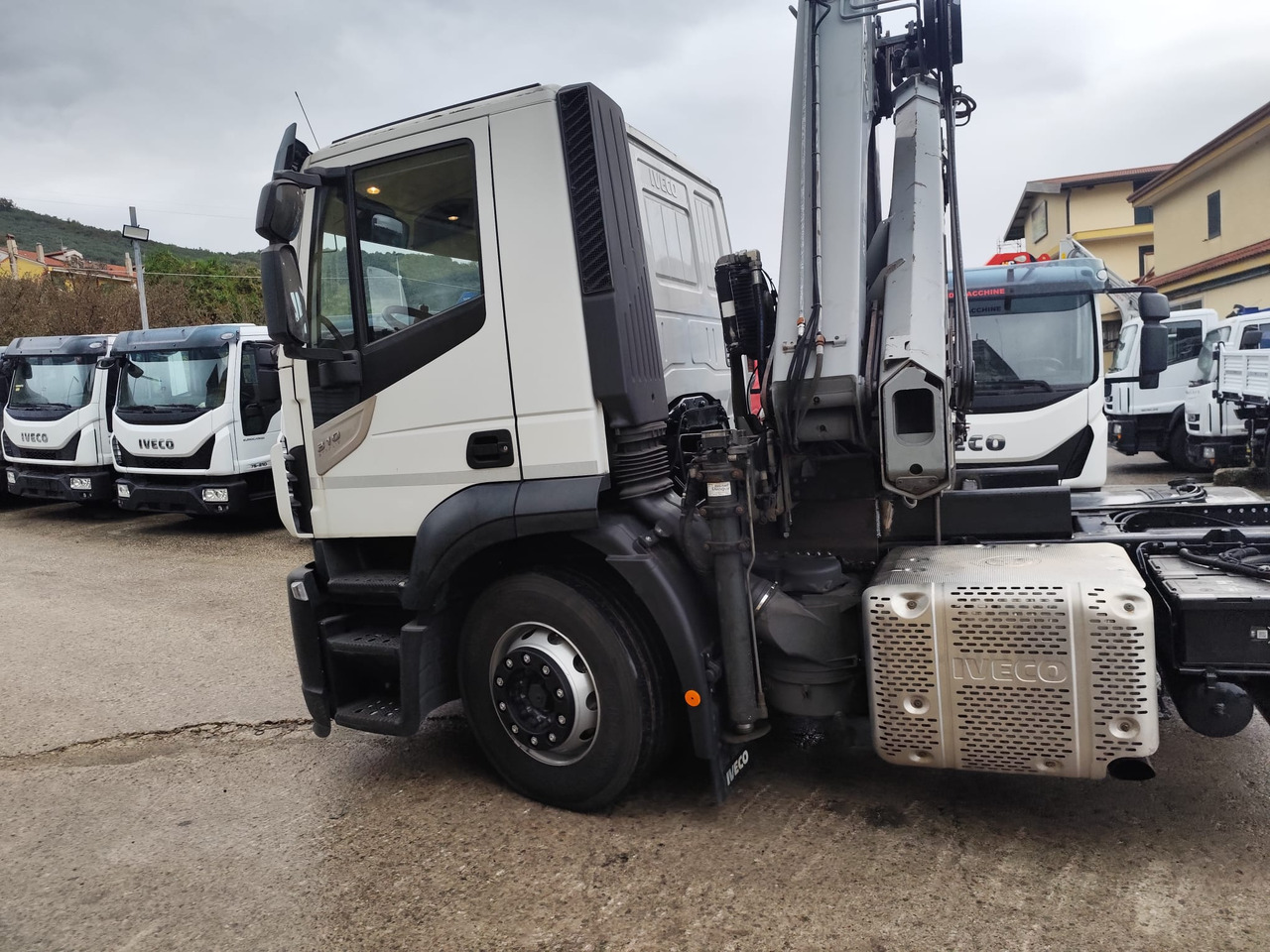 Camión grúa IVECO STRALIS AD 260S31 XP: foto 13 Camión grúa IVECO STRALIS AD 260S31 XP: foto 13