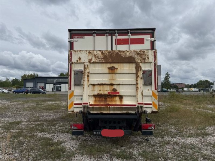 IVECO STRALIS AD 260S31 XP - Camión chasis: foto 4 IVECO STRALIS AD 260S31 XP - Camión chasis: foto 4