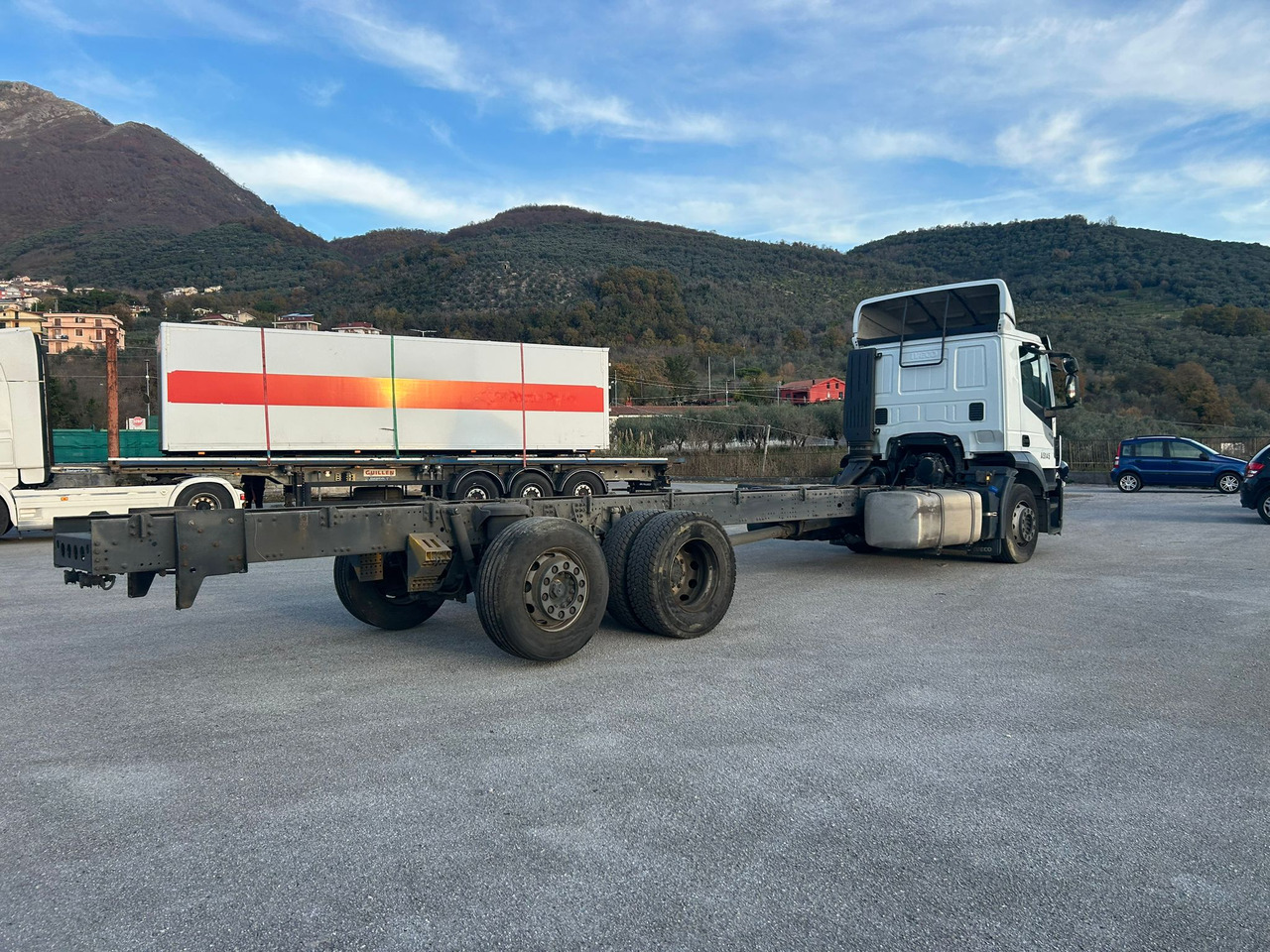Camión chasis IVECO STRALIS AD 260S31 XP: foto 10