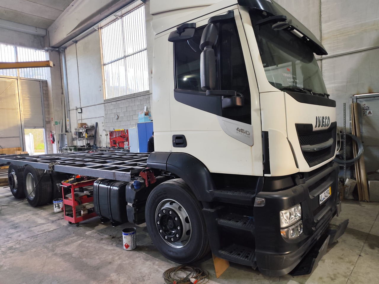 Camión caja abierta IVECO STRALIS AS 260S46: foto 11