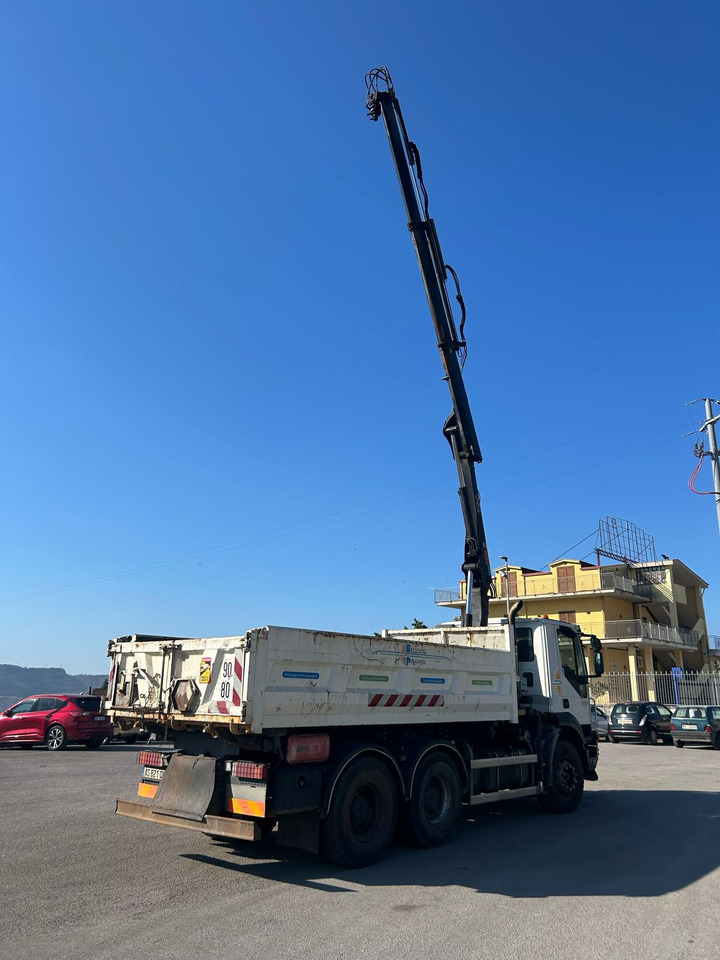 IVECO TRAKKER 260T36 - Camión grúa: foto 5 IVECO TRAKKER 260T36 - Camión grúa: foto 5