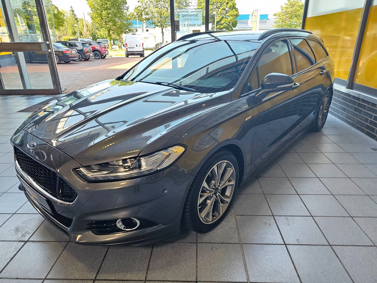 Ford Mondeo Turnier ST-Line LED Scheinwerfer - Coche: foto 3 Ford Mondeo Turnier ST-Line LED Scheinwerfer - Coche: foto 3