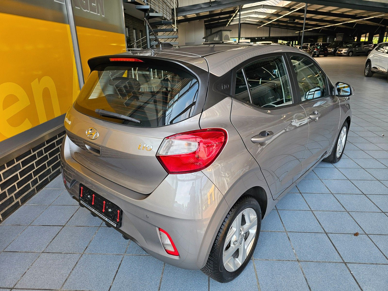 Hyundai i10 Trend AUTOMATIK SHZ PDC LenkrHzg DAB Spurhal - Coche: foto 3 Hyundai i10 Trend AUTOMATIK SHZ PDC LenkrHzg DAB Spurhal - Coche: foto 3