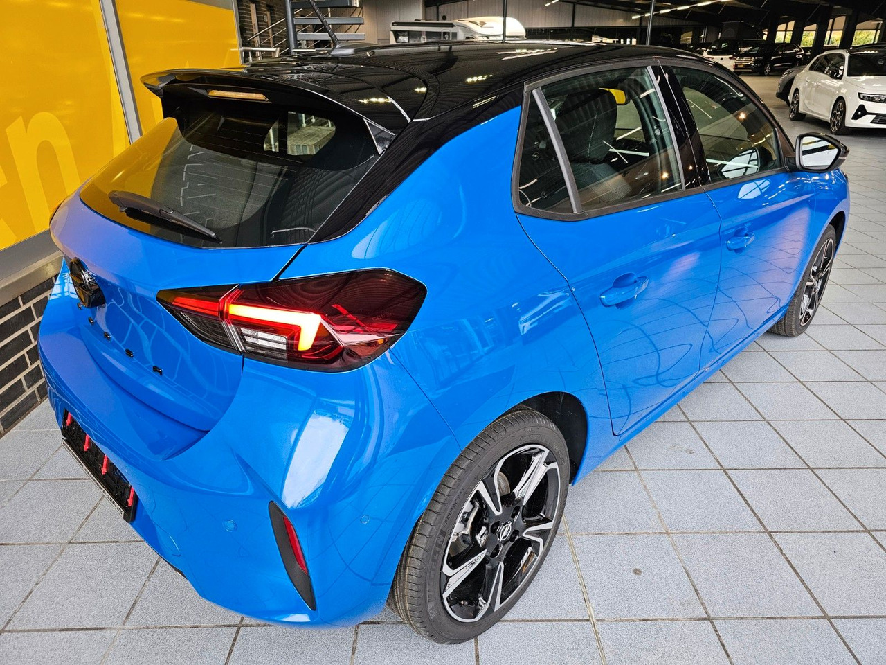 Opel Corsa F 1.2 GS AT-8 Lenkradheizg. Kamera LED ACC - Sedan: foto 4 Opel Corsa F 1.2 GS AT-8 Lenkradheizg. Kamera LED ACC - Sedan: foto 4