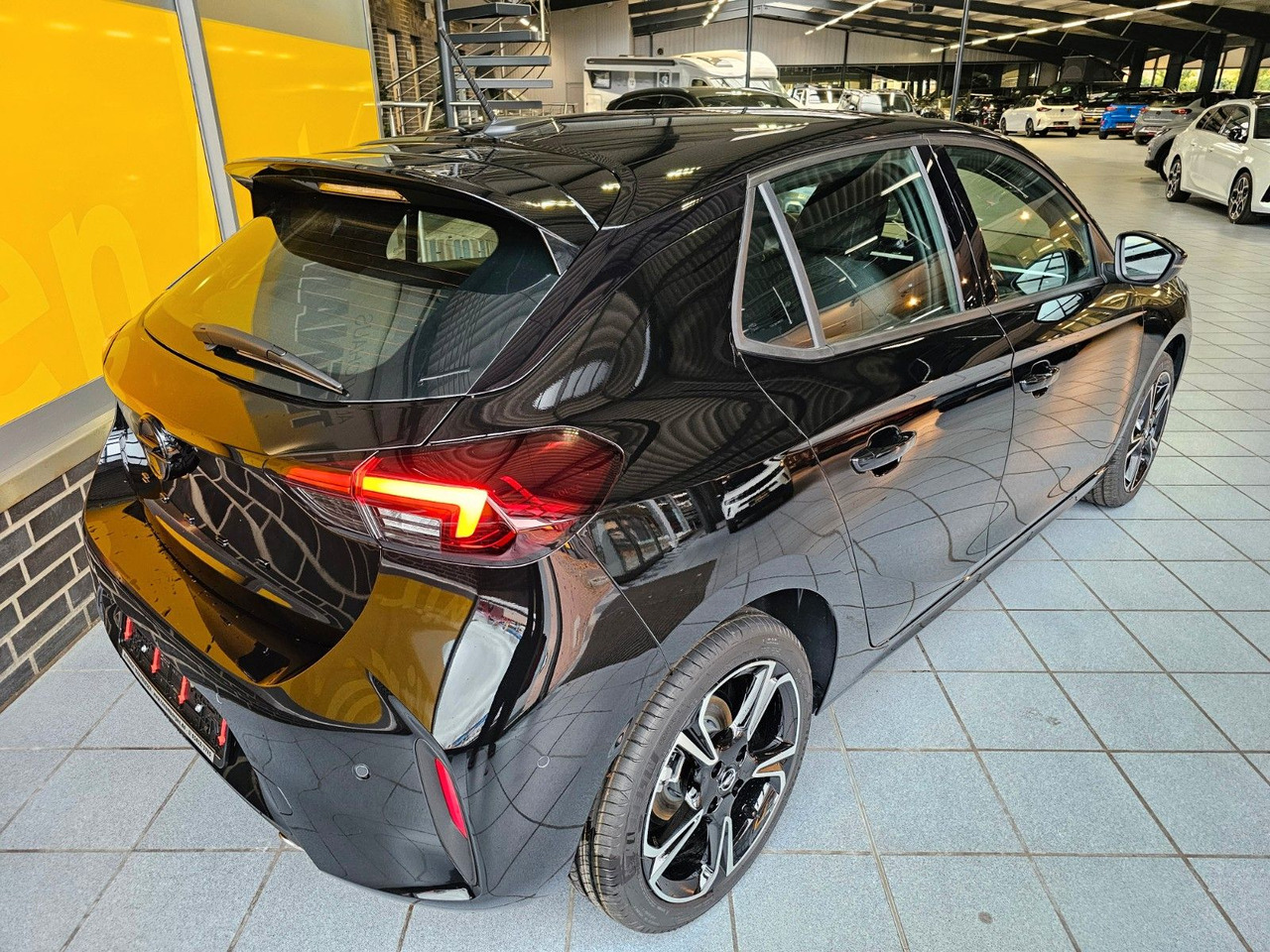 Opel Corsa F 1.2 GS AT-8 Lenkradheizg. Kamera LED ACC - Sedan: foto 3 Opel Corsa F 1.2 GS AT-8 Lenkradheizg. Kamera LED ACC - Sedan: foto 3