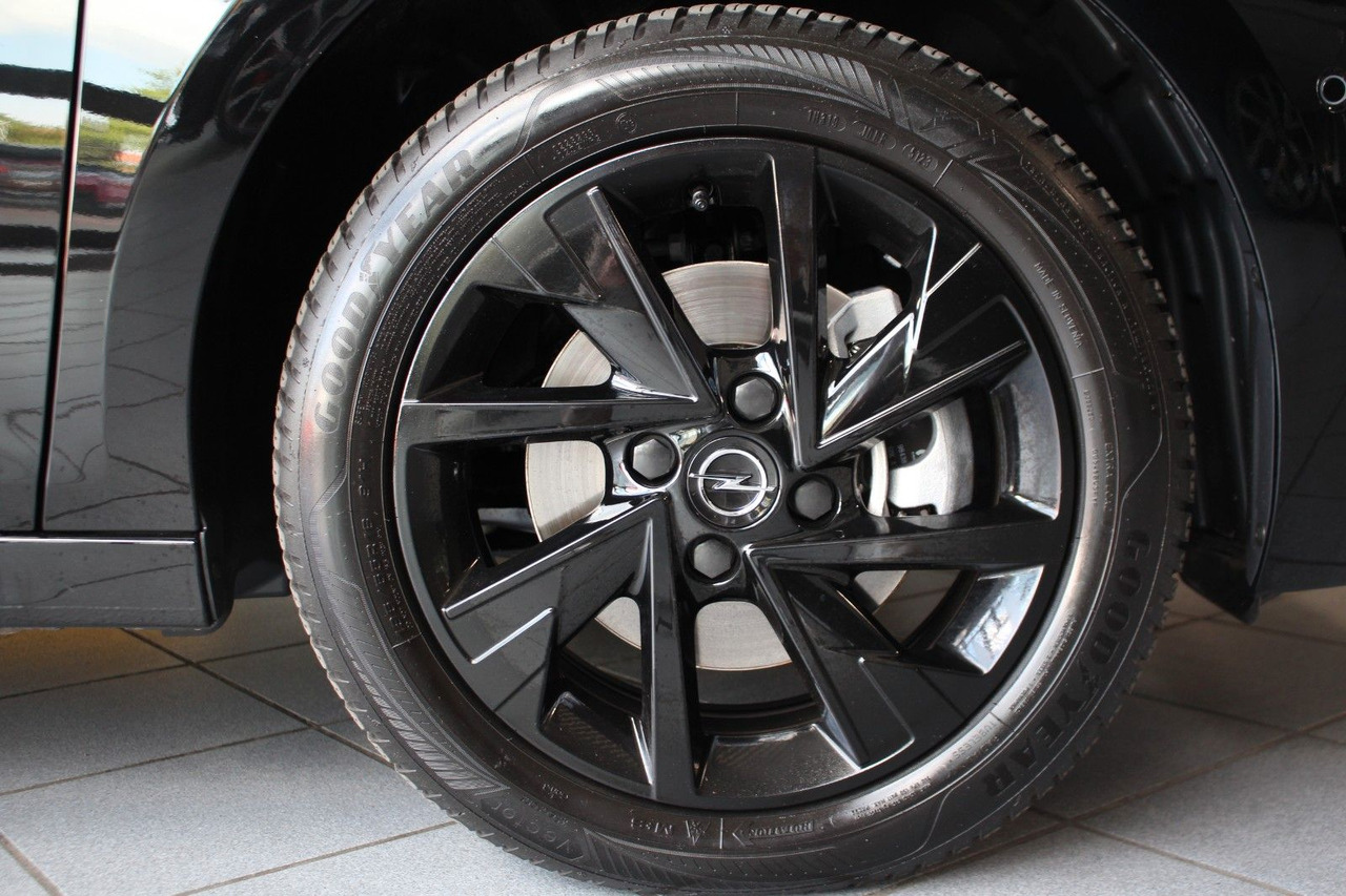 Coche Opel Corsa F GS Line Navi DAB 180°Kamera Keyless: foto 7