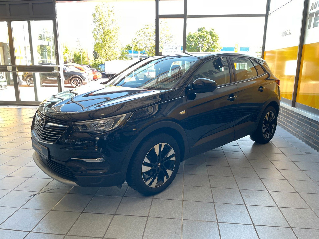 Opel Grandland (X) Elegance Kamera Sitz- & Lenkradhzg - SUV/ Todoterreno: foto 4 Opel Grandland (X) Elegance Kamera Sitz- & Lenkradhzg - SUV/ Todoterreno: foto 4