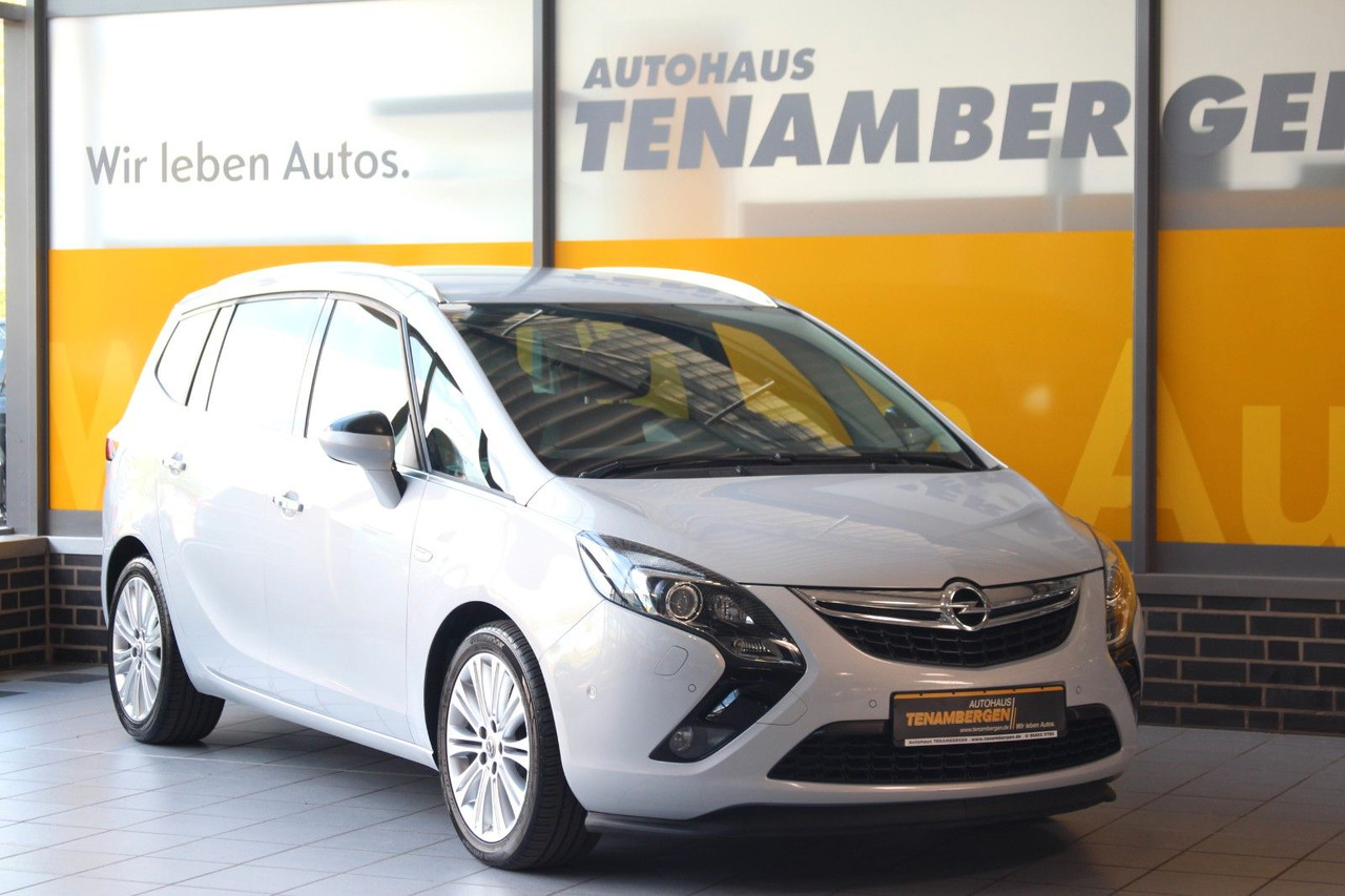 Opel Zafira Tourer Navi Innovation Bi Xenon Bluetooth - Furgoneta de pasajeros: foto 2 Opel Zafira Tourer Navi Innovation Bi Xenon Bluetooth - Furgoneta de pasajeros: foto 2