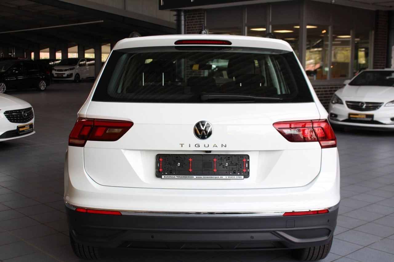 SUV/ Todoterreno Volkswagen Tiguan Life DSG LED Kamera Navi AHK ACC: foto 7