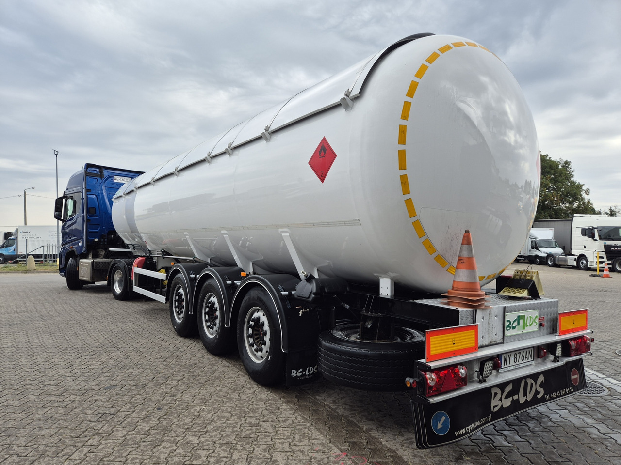 BC-LDS EMERSON/ propane/ butane/ lpg/ gpl - Semirremolque cisterna: foto 2 BC-LDS EMERSON/ propane/ butane/ lpg/ gpl - Semirremolque cisterna: foto 2