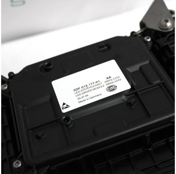 Scania NGS Koplamp Links 2674390 Nieuw - Faro delantero para Camión: foto 3 Scania NGS Koplamp Links 2674390 Nieuw - Faro delantero para Camión: foto 3