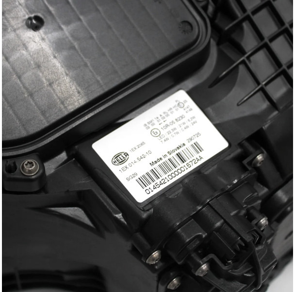 Scania NGS Koplamp Rechts 2674391 | 3148186 Nieuw - Faro delantero para Camión: foto 4 Scania NGS Koplamp Rechts 2674391 | 3148186 Nieuw - Faro delantero para Camión: foto 4