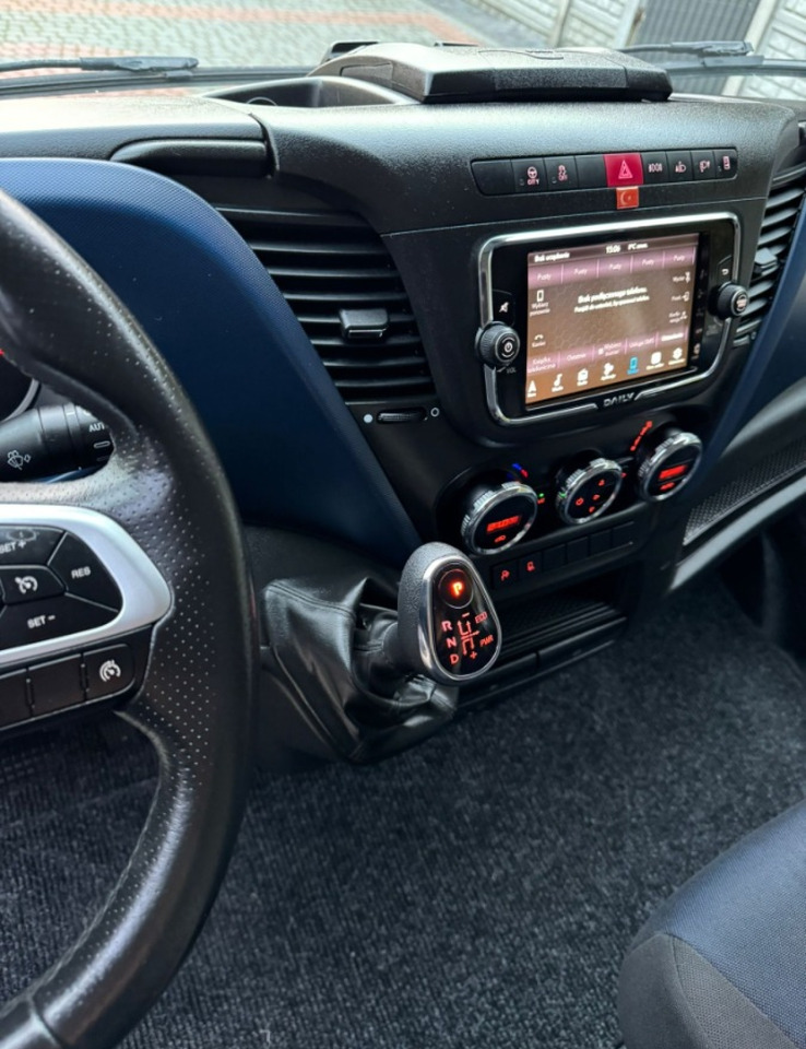 Furgón Iveco Maxi 3.0 Himatic 180ps. Iveco 180ps: foto 28 Furgón Iveco Maxi 3.0 Himatic 180ps. Iveco 180ps: foto 28