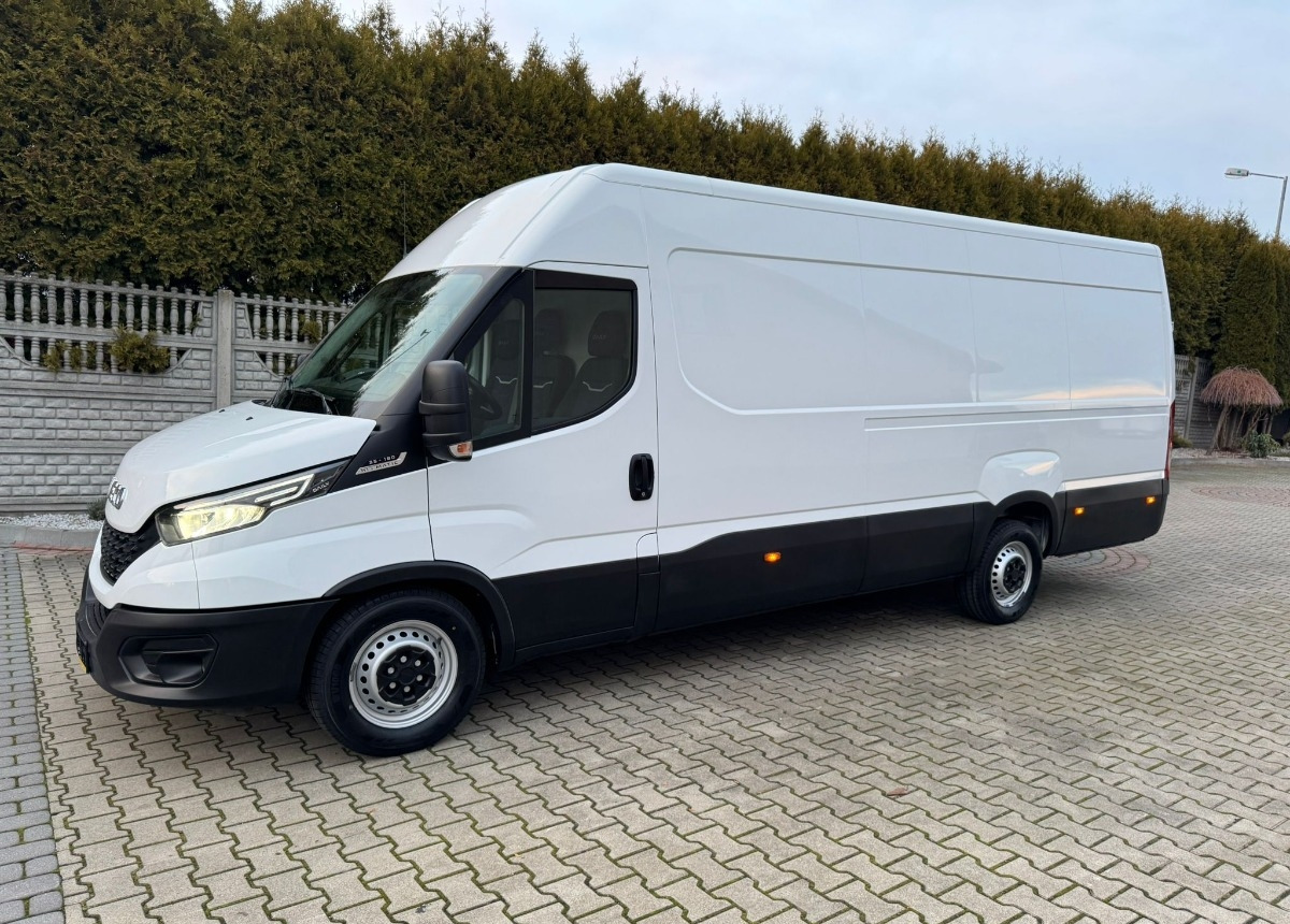 Furgón Iveco Maxi 3.0 Himatic 180ps. Iveco 180ps: foto 24 Furgón Iveco Maxi 3.0 Himatic 180ps. Iveco 180ps: foto 24