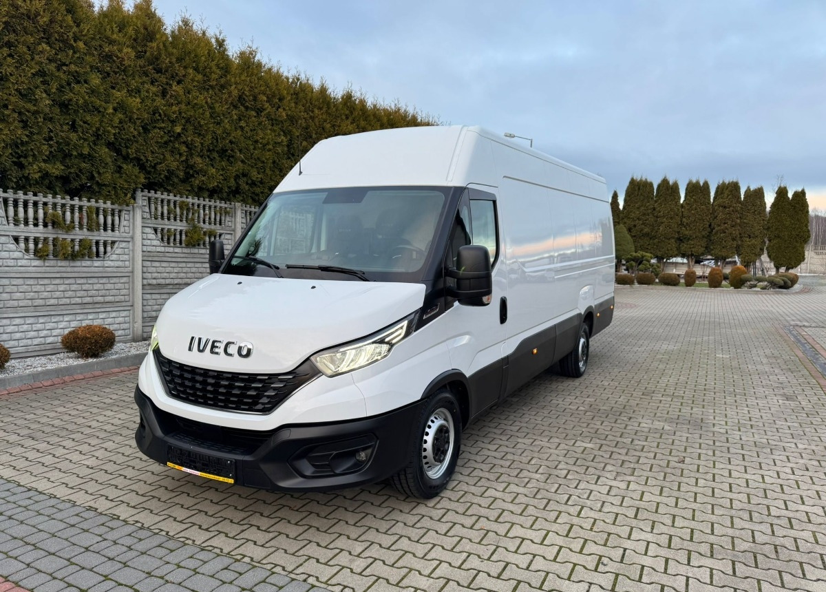 Furgón Iveco Maxi 3.0 Himatic 180ps. Iveco 180ps: foto 15 Furgón Iveco Maxi 3.0 Himatic 180ps. Iveco 180ps: foto 15